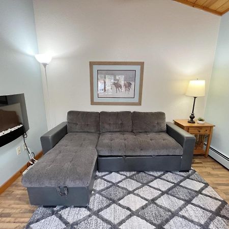 Cabin A Suite Bed And Breakfast Woodland Park Exteriör bild
